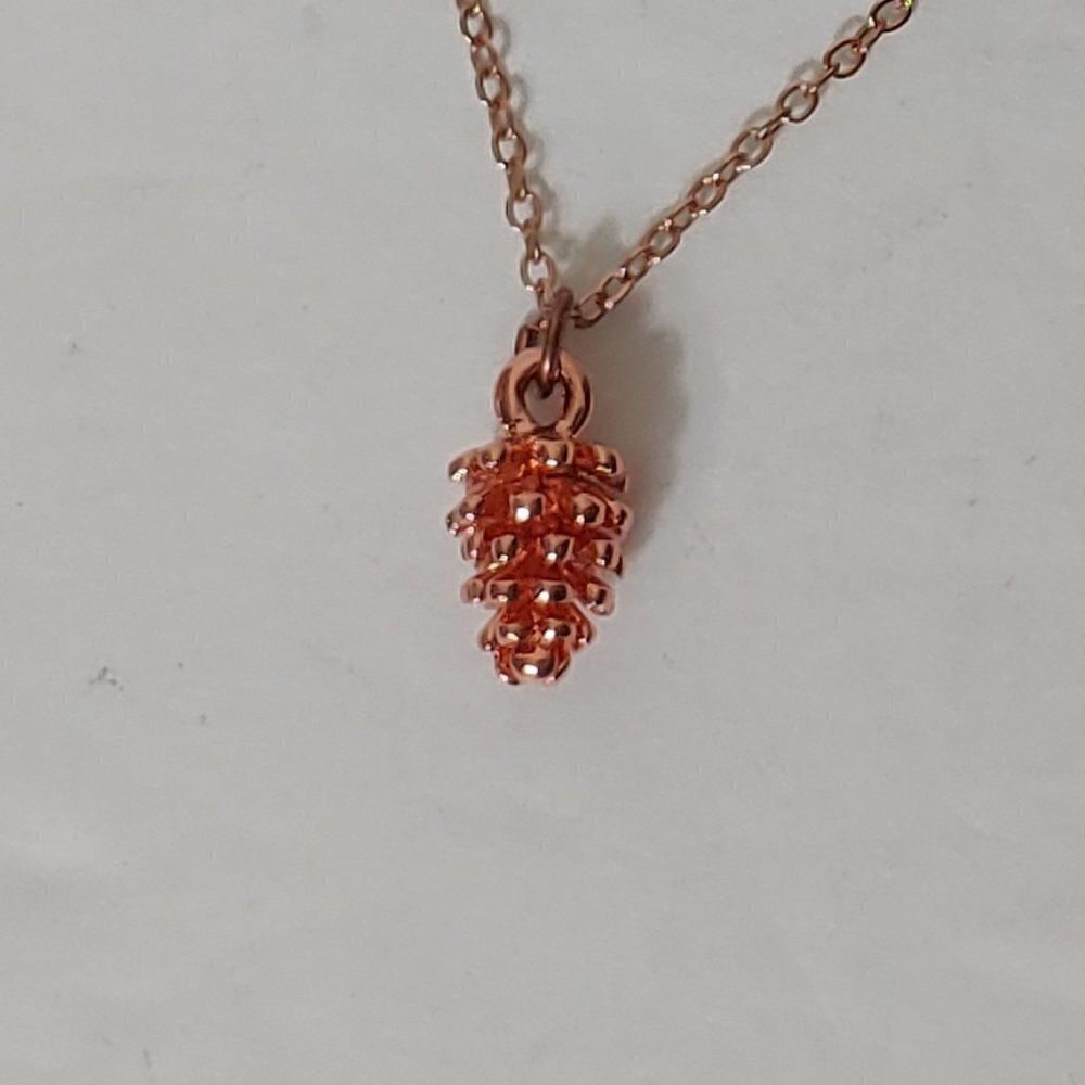 NWT Pinecone Necklace Rose‎ Gold Tone Tree Metal Gift Stocking Stuffer